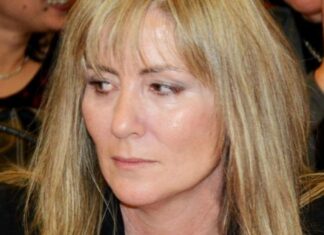 Σκάνδαλο υποκλοπών: Η Ελένη Τουλουπάκη ζητά από την ΑΔΑΕ να ελέγξει εάν παρακολουθούσε η ΕΥΠ το τηλέφωνό της