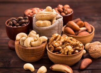 «Νεκρές προνύμφες μέσα σε ξηρούς καρπούς» – Ο ΕΦΕΤ ανακαλεί συσκευασίες (Φωτο)