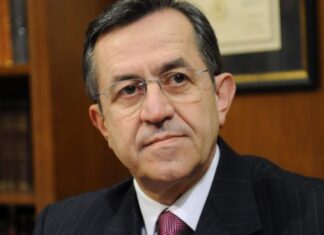 Ο Νικολόπουλος μηνύει Singular Logic και προσφεύγει στον Άρειο Πάγο για τον αποκλεισμό του κόμματός του