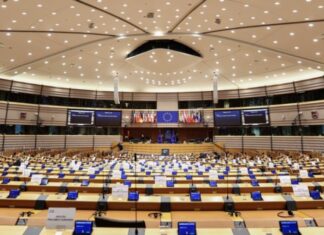 Νέοι κανόνες στις Βρυξέλλες μετά το Qatargate – Στο μικροσκόπιο δώρα, ταξίδια και συναντήσεις με λομπίστες