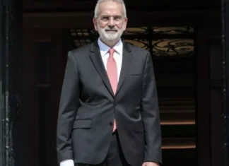 Σαρμάς: Η ανεξάρτητη Δικαιοσύνη θα εκφέρει οριστική κρίση για το ναυάγιο