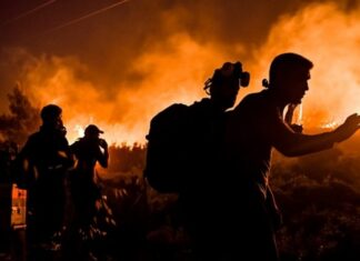 Νέα τραγωδία στη Μαγνησία: Βρέθηκε απανθρακωμένη γυναίκα – Σύλληψη νεαρού άνδρα για εμπρησμό – Καίγονται σπίτια στη Λαμία