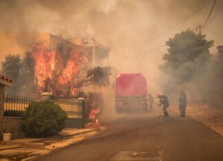 Περισσότερα από 400.000 στρέμματα έγιναν στάχτη μέσα σε 3 ημέρες στην χώρα