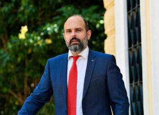 Καλαντζόπουλος για Νέα Φιλαδέλφεια: Η προφυλάκιση 100 και πλέον κατηγορούμενων πρέπει να μας προβληματίσει ως νομικούς