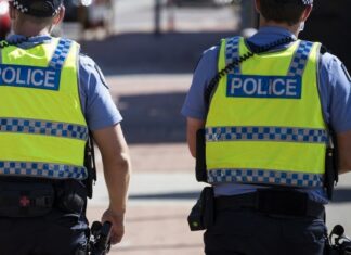 Αποτροπιασμός στη Βρετανία: Επιτέθηκαν με μολυσμένες βελόνες σε υπαλλήλους σούπερ μάρκετ – Βρέθηκαν θετικοί στον HIV