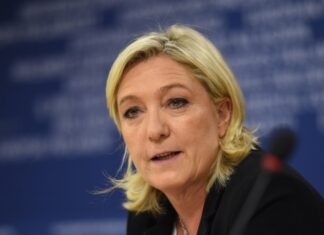 Γαλλία: Αντιμέτωπη με δίκη για κατάχρηση ευρωπαϊκών κονδυλίων η Lepen