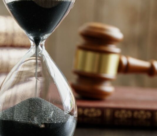 Ακύρωση πλειστηριασμού – Γιατί το δικαστήριο έθεσε τέλος στην «αυτοματοποιημένη» είσπραξη απαιτήσεων