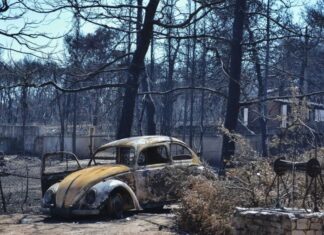 Δίκη – Μάτι: Πρόταση εισαγγελέα για ενοχή 9 κατηγορουμένων και απαλλαγή 12 για τη φονική πυρκαγιά