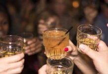 Θεσσαλονίκη: Συλλήψεις για την πώληση αλκοολούχων ποτών σε ανηλίκους