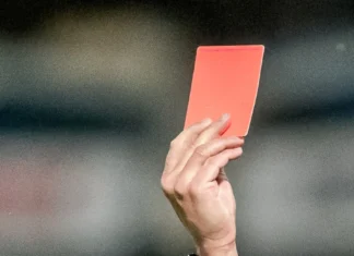 Τουρκία: Απoκλεισμός σε 149 διαιτητές για στοιχηματισμό σε αγώνες