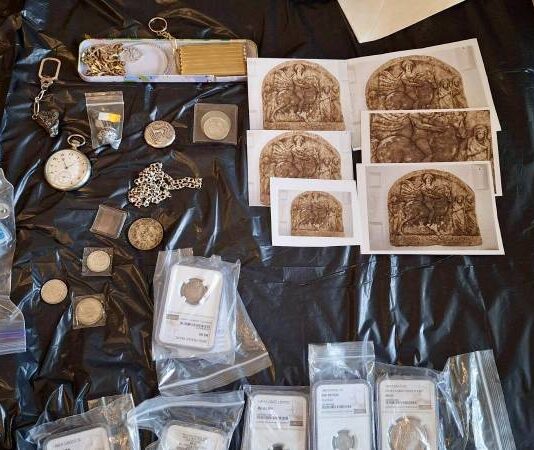 Τεράστιο κύκλωμα αρχαιοκάπηλων με δράση και στην Ελλάδα – Χιλιάδες αντικείμενα αξίας άνω των 100 εκατ. ευρώ