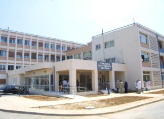 22χρονος νοσηλεύεται διασωληνωμένος στο «Γεννηματάς» – Κατάπιε αμάσητο μπέργκερ για ένα στοίχημα