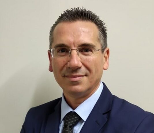 Απαλλαγή από ποινικές διώξεις και νέα ρύθμιση για επαγγελματίες και νοικοκυριά