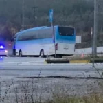 Εξετράπη λεωφορείο με 40 εργαζομένους της ΔΕΗ στην Πτολεμαΐδα, νεκρός ο οδηγός