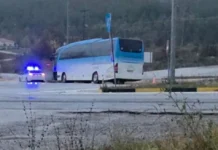 Εξετράπη λεωφορείο με 40 εργαζομένους της ΔΕΗ στην Πτολεμαΐδα, νεκρός ο οδηγός