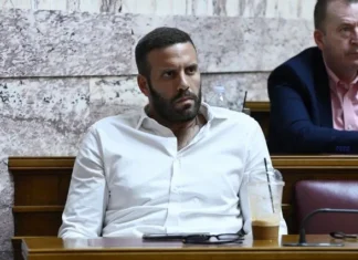 Μήνυση δημοσιογράφου κατά του Νίκου Παππά – Καταγγέλλει ότι τον γρονθοκόπησε στο Στρασβούργο