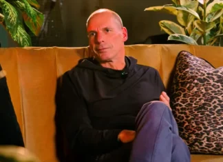 Στον εισαγγελέα από την ΕΛ.ΑΣ το βίντεο με τις δηλώσεις Βαρουφάκη για το Ecstasy