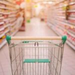 Πώς θα λειτουργήσουν σήμερα 2/1 καταστήματα, σούπερ μαρκετ και τράπεζες