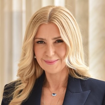 Σέρρες: Απειλή για βόμβα στο πολιτικό γραφείο της Φωτεινής Αραμπατζή