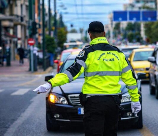 Σαφάρι της Τροχαίας για χρήση κράνους: Πάνω από 1.000 οι παραβάσεις
