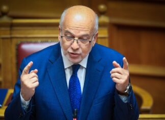 Βουλή: Διαβιβάστηκε η μήνυση της Ζωής Κωνσταντοπούλου κατά του Γιώργου Φλωρίδη