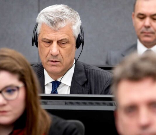 Καταδικάστηκε σε 25 χρόνια φυλάκισης για εγκλήματα πολέμου ο πρώην πρόεδρος του Κοσόβου Hashim Thaci